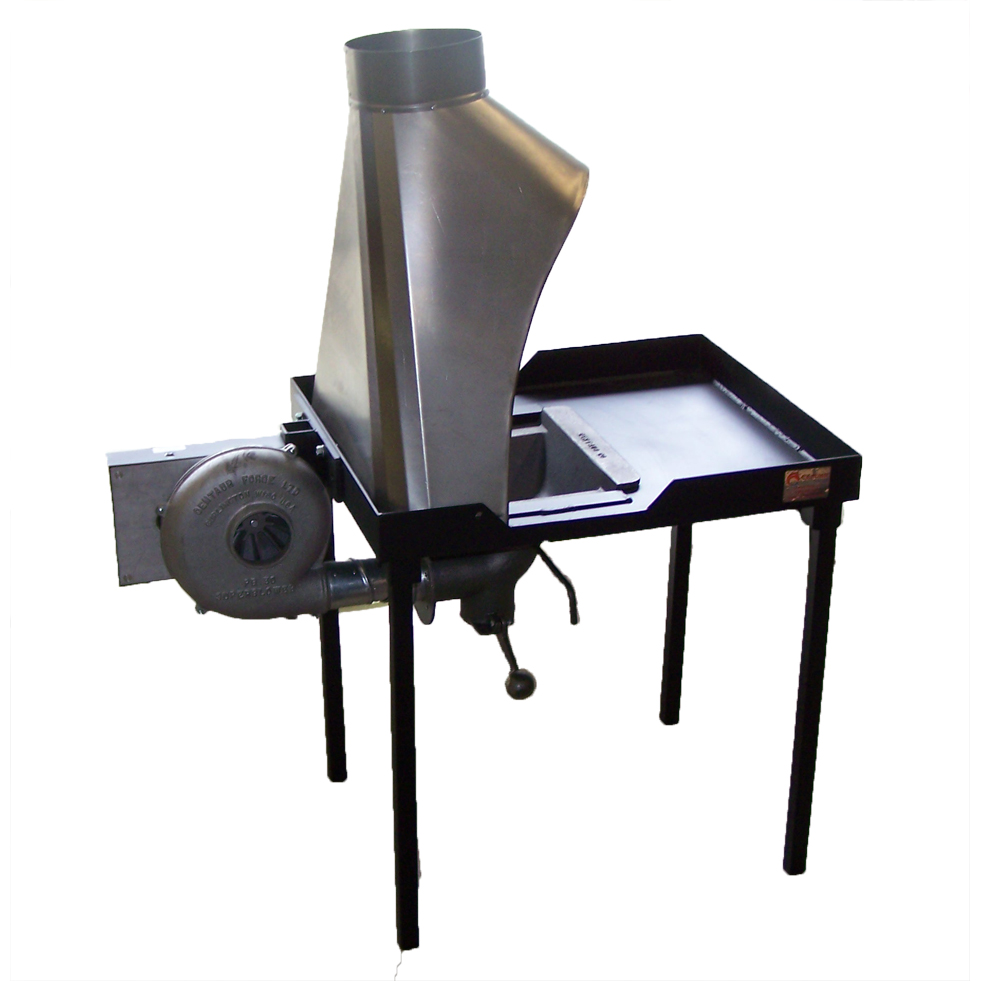 Centaur 24x30 Shop Coal w/Dump Ash, Hand Crank Blower & 24"